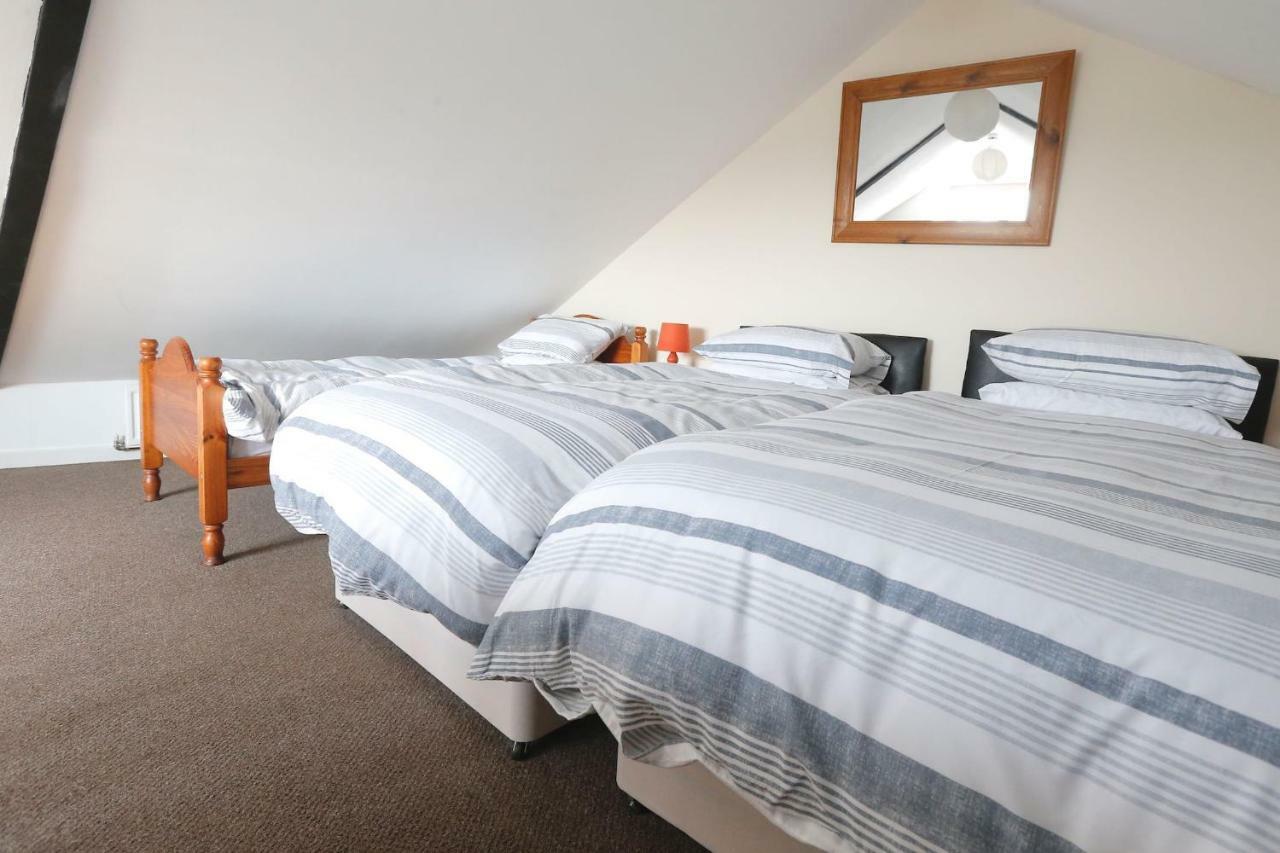 The Crows Nest Holiday Home Burry Port Bagian luar foto