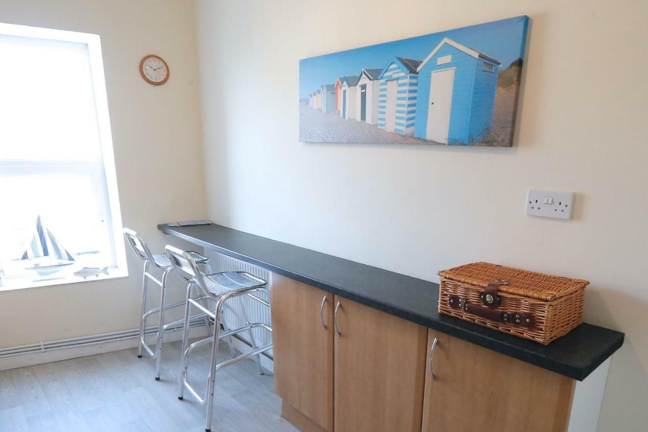 The Crows Nest Holiday Home Burry Port Bagian luar foto